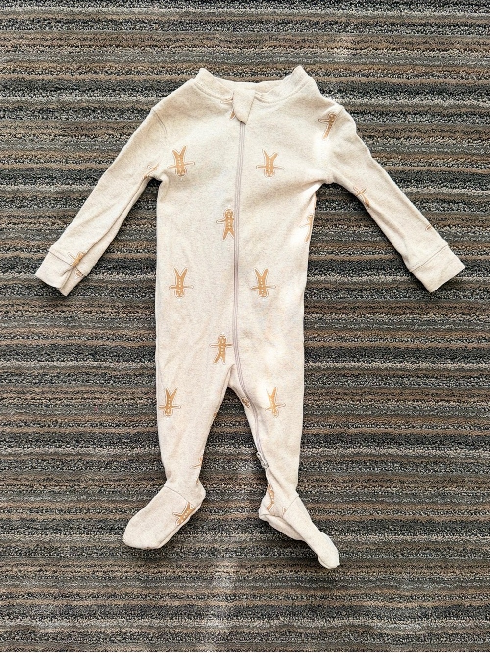 Rise Little Earthling Footed One-Piece Pajamas with Gingerbread Print